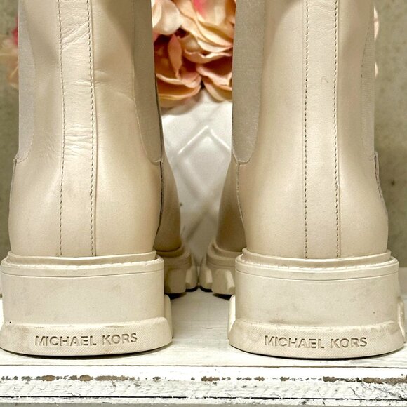 NWT Michael Kors Boots - Picture 7 of 9